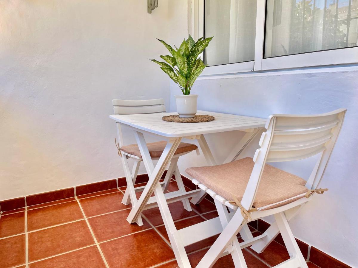 Apartamento Cerca De La Playa Torrecilla 네르하 외부 사진