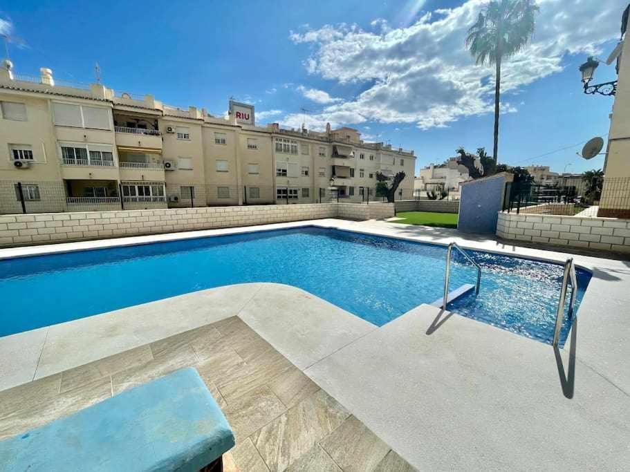 Apartamento Cerca De La Playa Torrecilla 네르하 외부 사진