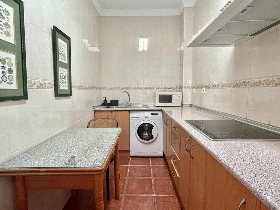 Apartamento Cerca De La Playa Torrecilla 네르하 외부 사진
