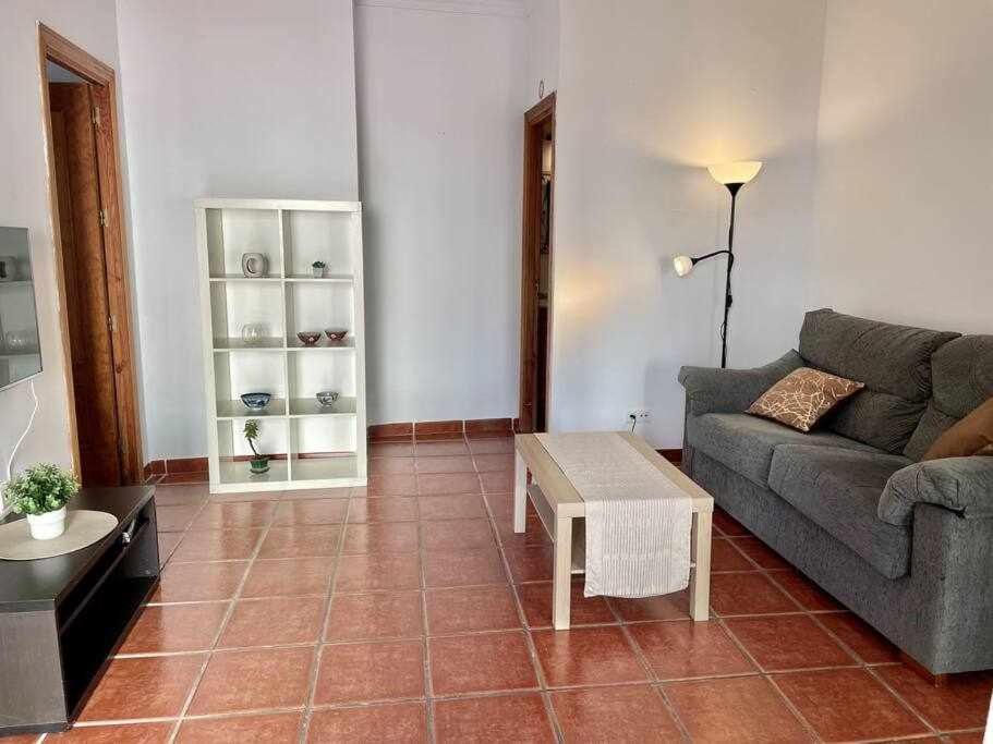 Apartamento Cerca De La Playa Torrecilla 네르하 외부 사진