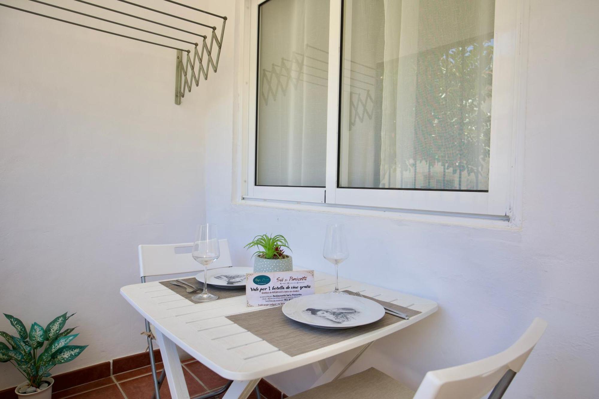 Apartamento Cerca De La Playa Torrecilla 네르하 외부 사진